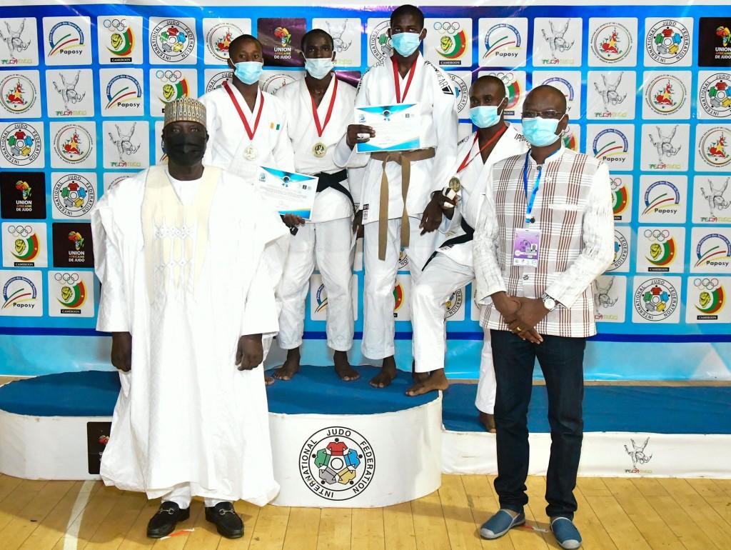 Judo - Open de Yaoundé : Moussa en or, Oumy en argent, Saliou et Gorgui en bronze