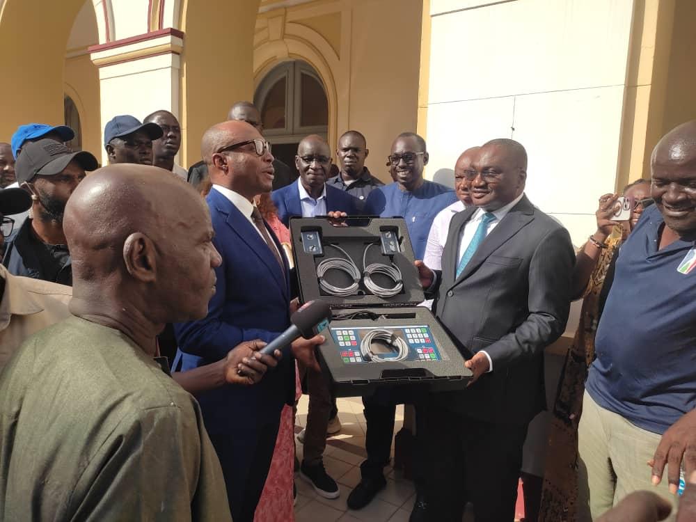 Basket – Infrastructures : Barth Dias débourse 15 millions pour un tableau magnétique 